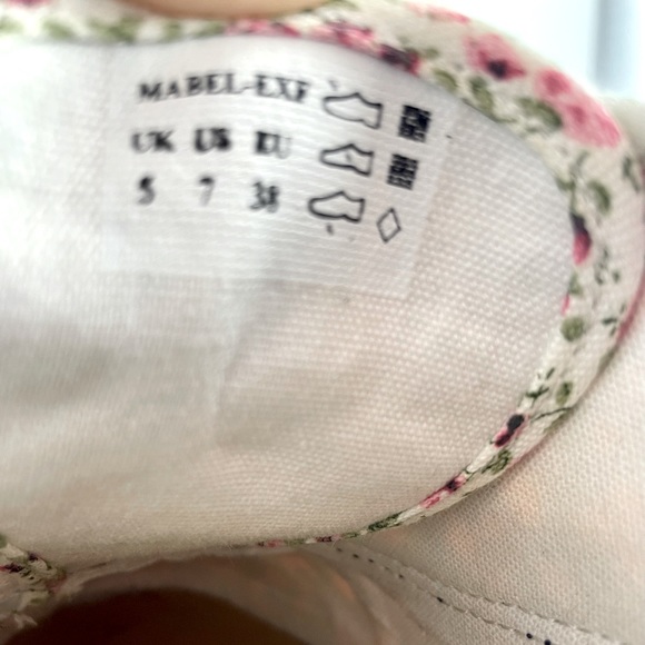 Wide Width! Hotter Mabel, Navy Floral, Size 7W - Picture 6 of 6